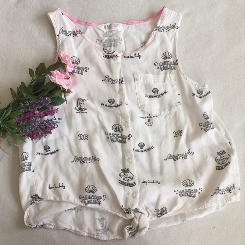 Super cute button up tank mermaid themed!